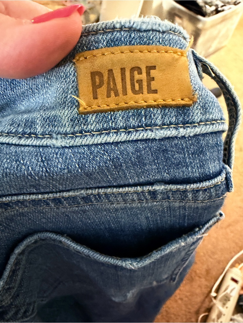 PAIGE Women's Medium Blue Skinny Jeans - Picture 7 of 7